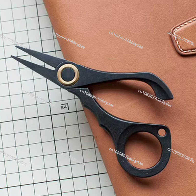 Leatherwork Hand Sewing Needles - كماشة سحب إبر من الفولاذ المقاوم