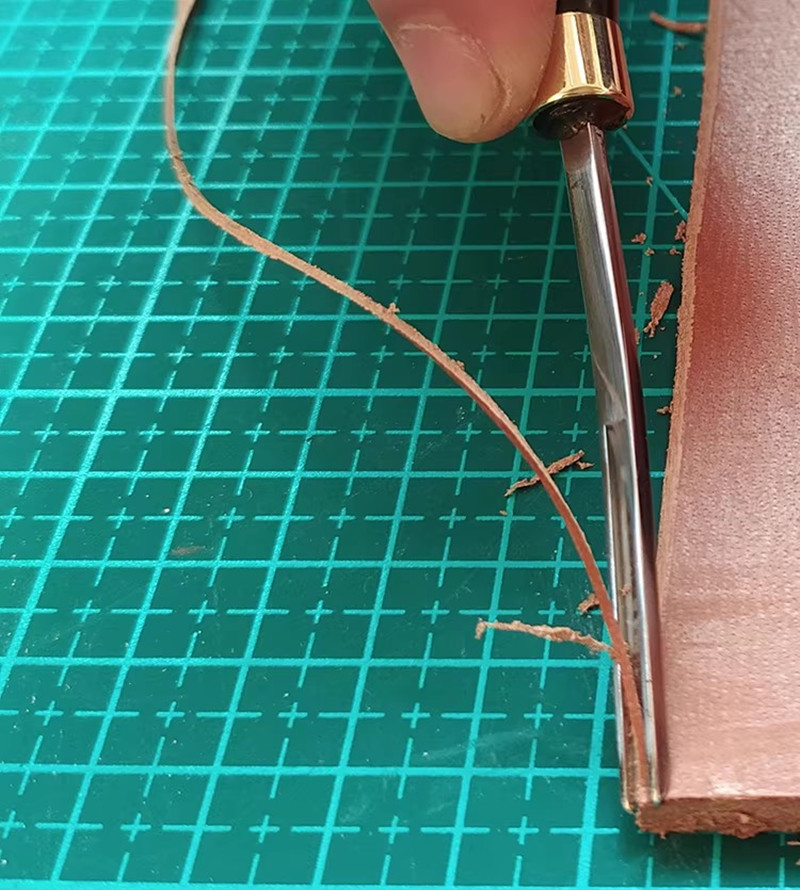 أداة احترافية لتشطيب حواف الجل - مراجعة Leather Edge Beveler وسعره